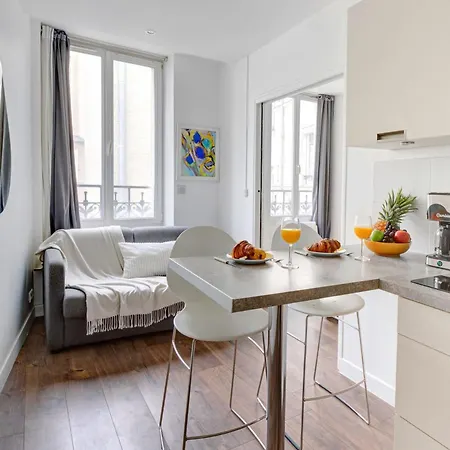 Flat 1br Bastille Paris